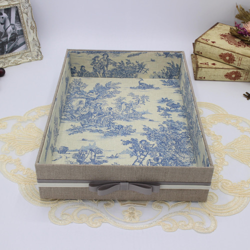 受注制作】フランス製トワルドジュイ♪ カルトナージュでB5サイズの