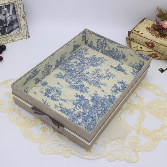 受注制作】フランス製トワルドジュイ♪ カルトナージュでB5サイズの