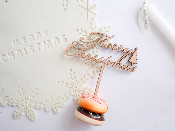 【 木製 ケーキトッパー 】Merry Christmas  英語 Xmas クリスマスフォト 飾り フォトプロップス 5枚目の画像