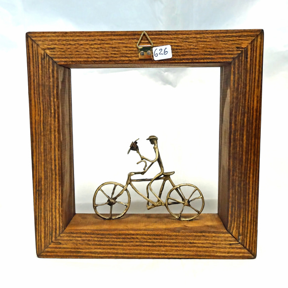 【新作】 花束を持ち自転車に乗る男 （ 壁掛け オブジェ ） 15X15X4 cm W80BR 6枚目の画像