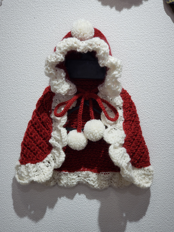 犬服♪赤白ケープボンボン付(SSサイズ)と(Lサイズ) 2枚目の画像