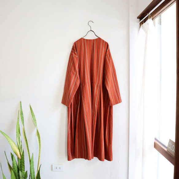 organic cotton pleats pocket dress (orange stripe) 4枚目の画像