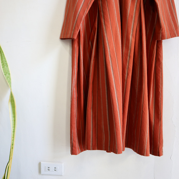 organic cotton pleats pocket dress (beige stripe) 11枚目の画像
