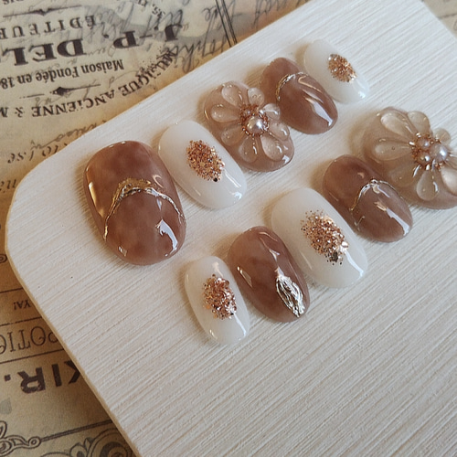 ネイルチップ ニュアンス/ぷっくりフラワー ネイルチップ（つけ爪