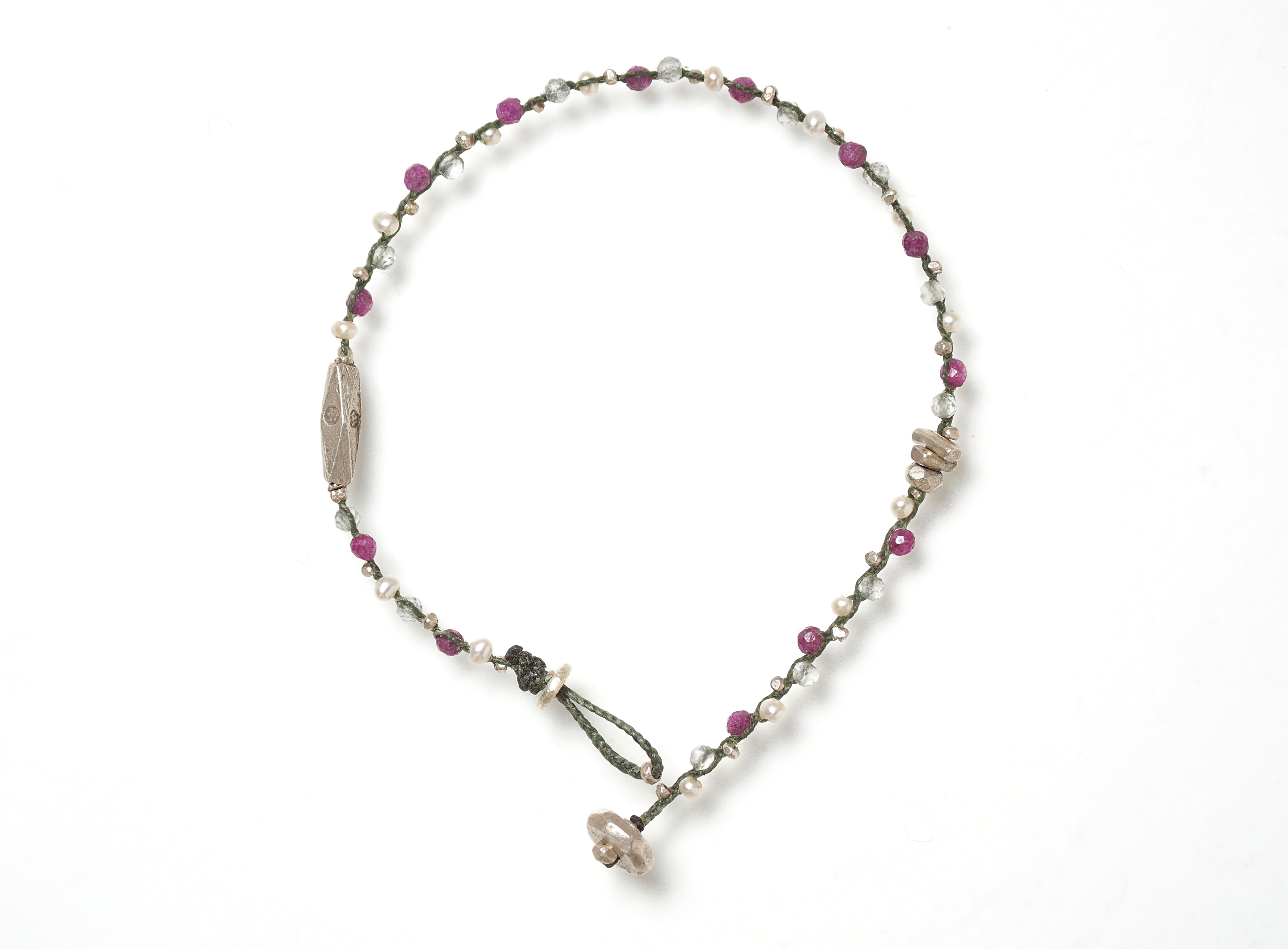 braid bracelet "Ruby mix"