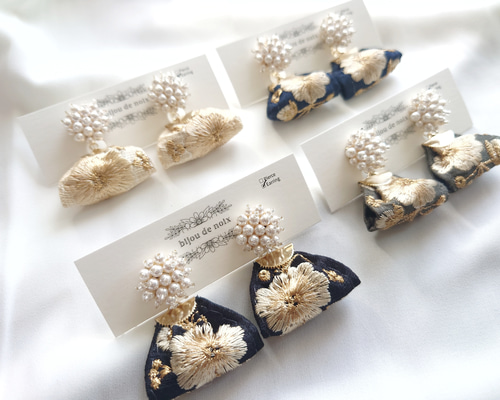 インド刺繍リボンのタッセルピアス／イヤリング ピアス