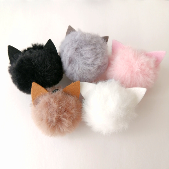 ファー猫顔キーホルダー ねこみみフェイクファーキーホルダー【大】 | 猫雑貨専門店 猫の手さき