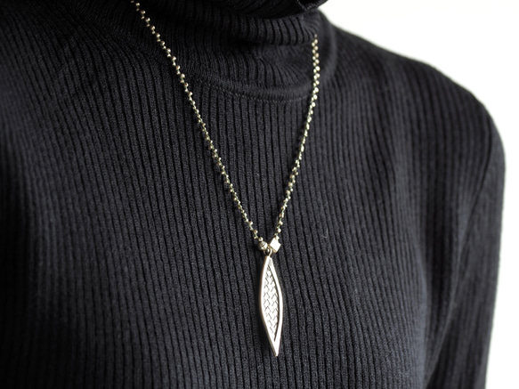 "straw knitting" silver pendant 1枚目の画像