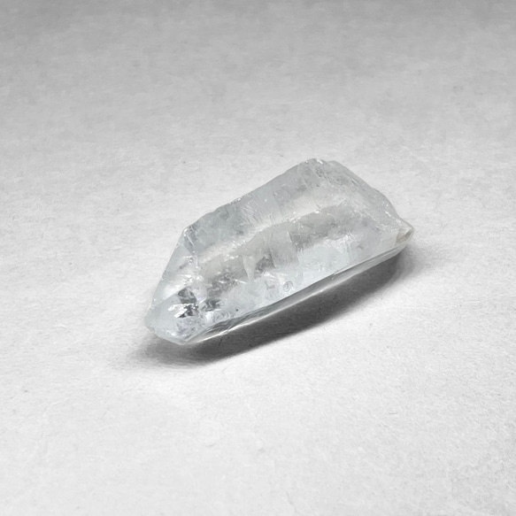 Corinto crystal / ミナスジェライス州コリント産水晶SS - 25  ( レインボーあり ) 4枚目の画像