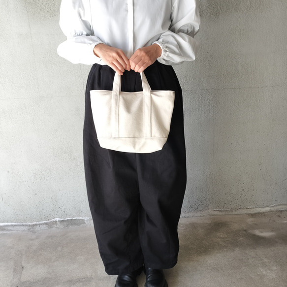 simple tote キナリ 1枚目の画像