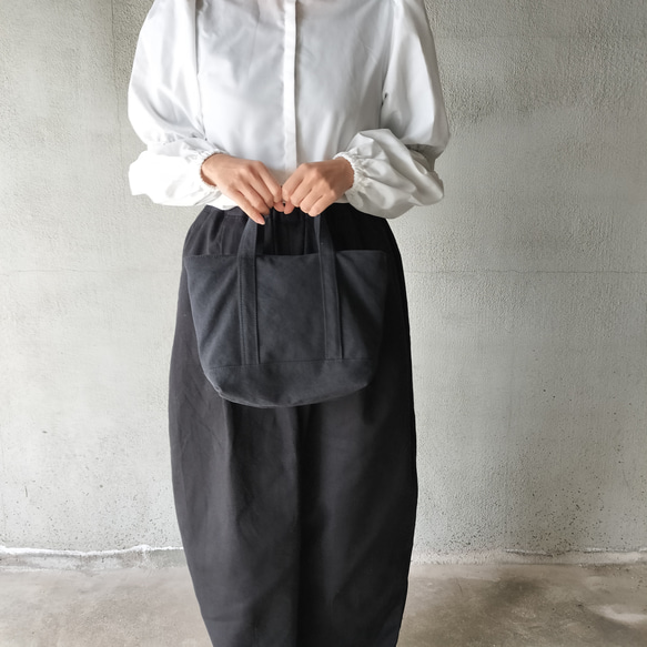 simple tote クロ 4枚目の画像