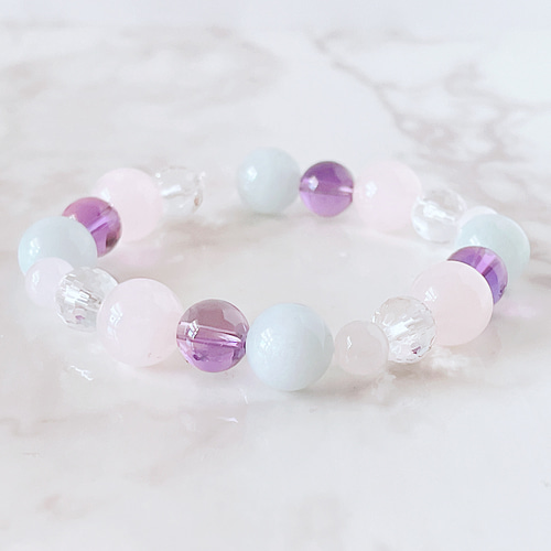 素敵な出会い・恋愛成就・幸せな結婚へ導く アクアマリン・ローズ