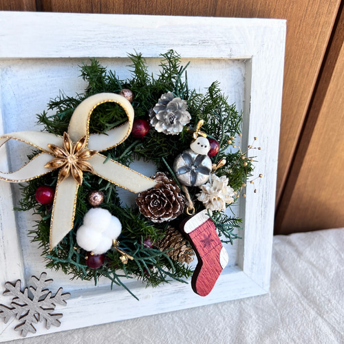 シマエナガのクリスマスリース クリスマスフレーム ナチュラル