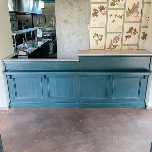 カフェレストラン向けレジカウンター（W2500グリーン）冷蔵ショー