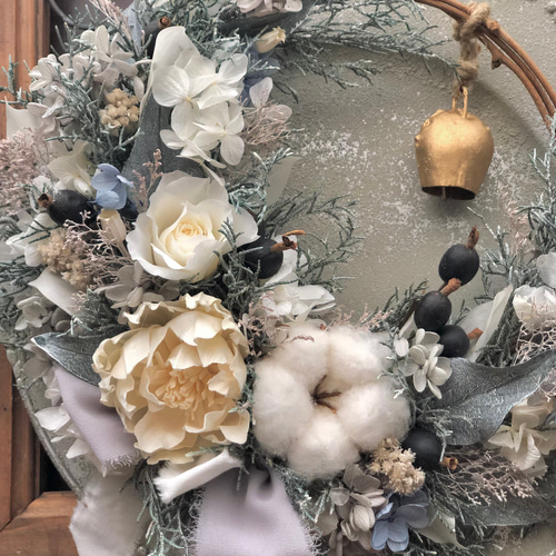 夏のアイスブルーデザイン三日月リース30cm