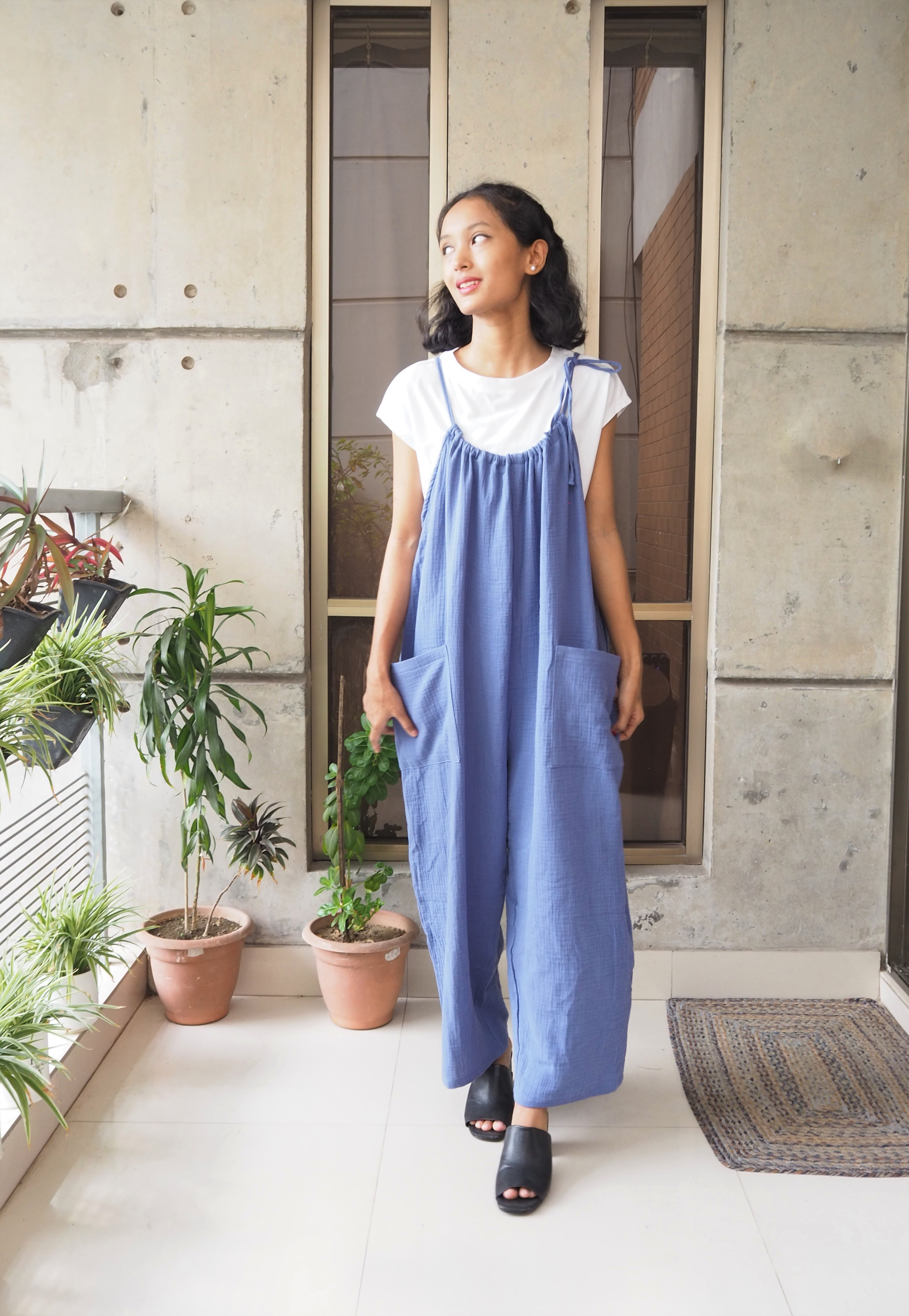 ダブルガーゼ　紐サロペット