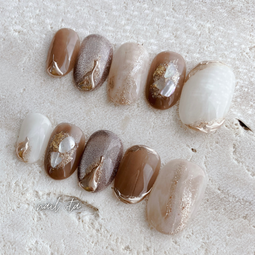 大人ビターチョコネイルチップ ニュアンスネイル ブラウンネイル 成人