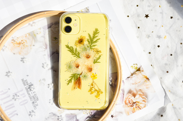 ＊本物のお花＊ 植物図鑑 押し花スマホケース iPhone15 14 13  AQUOS Xperia Galaxy 1枚目の画像