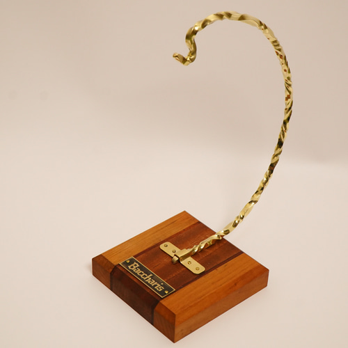 寄木と真鍮のランタンスタンド 寄木と真鍮のランタンスタンド 春です🌸 寄木ランタンスタンドです