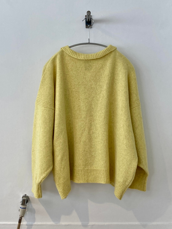 手編み機による Sienna Open neck Pullover 4枚目の画像