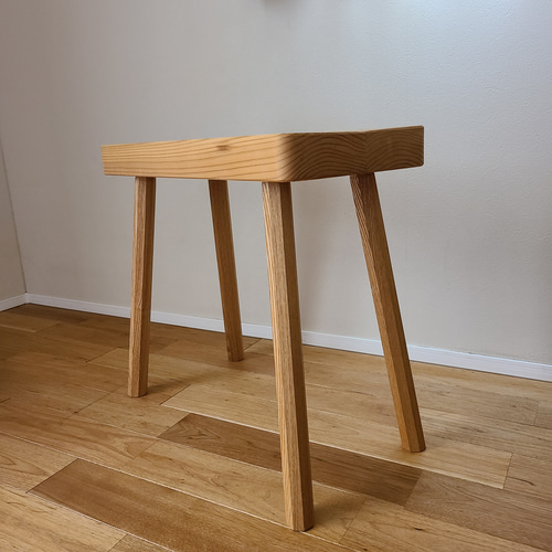 1点のみ】幅50センチスツール 椅子 サイドテーブル 八角脚 タモ 木製