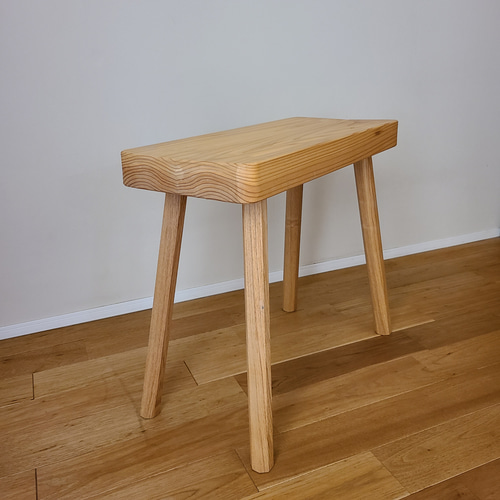 1点のみ】幅50センチスツール 椅子 サイドテーブル 八角脚 タモ 木製