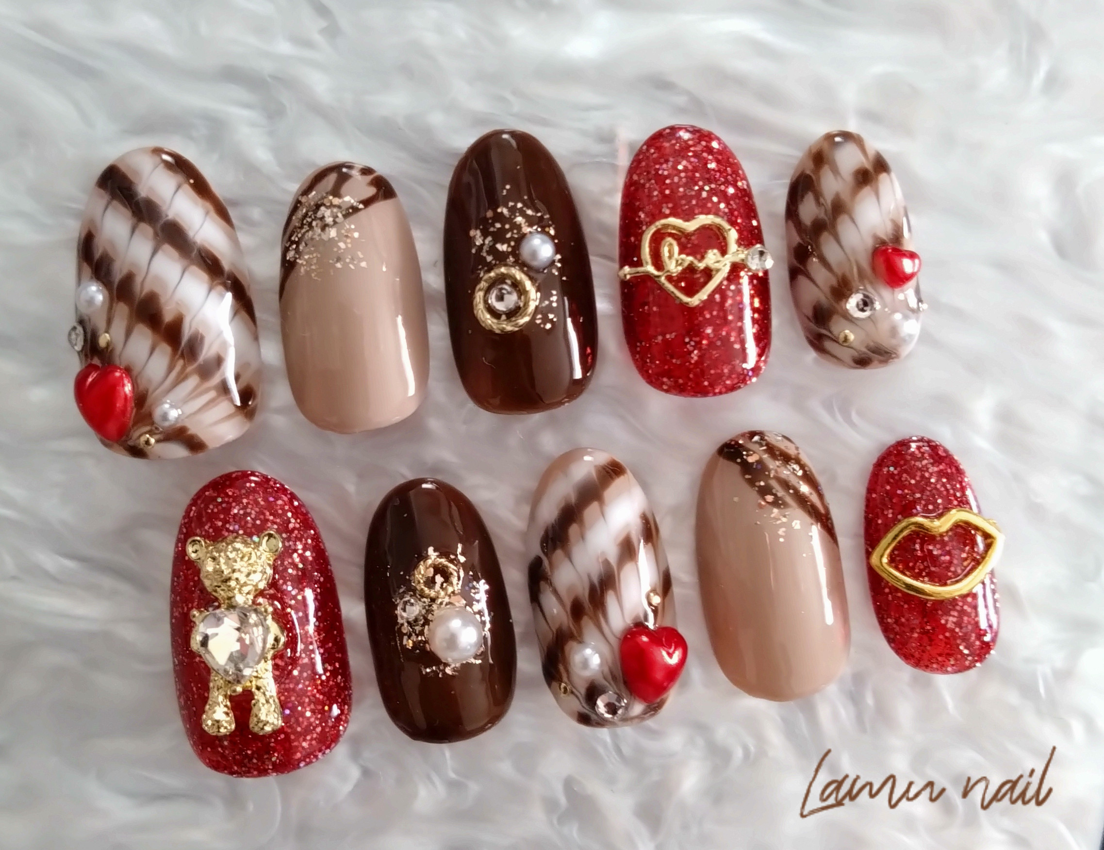 【No.046】バレンタインネイルチップ♡ハート♡くま♡チョコレート No.046】バレンタインネイルチップ♡ハート♡くま♡チョコレート