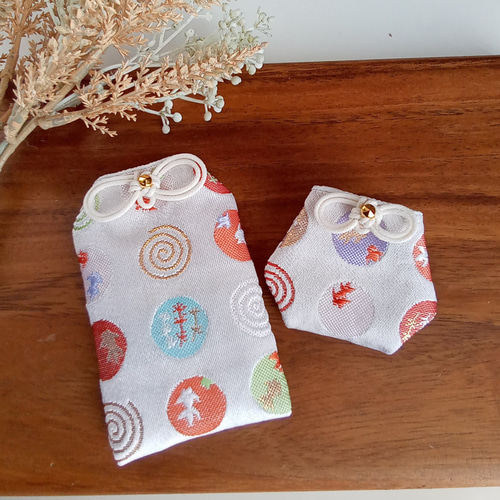 オーダー金襴布お守り袋　30個 ハンドメイド 楽天市場】お守り 袋 生地の通販