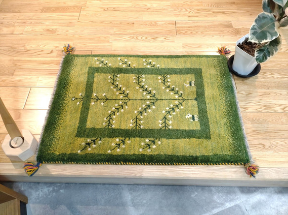ペルシャ ギャッベ 玄関マット 88x62cm 黄緑色 緑色 生命の木