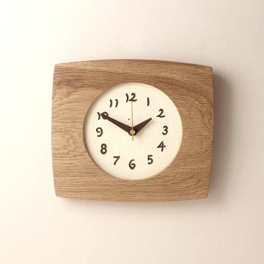 楢（ナラ）の木と陶の変形四角の掛け時計(小)　no.3037