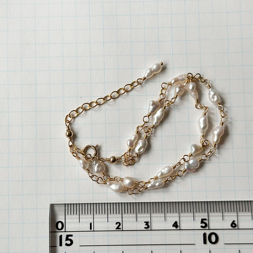 小さな淡水ケシパールの2連ブレスレット*14kgf ブレスレット marimello