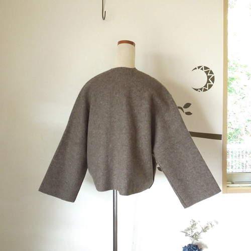 bighug 縮絨Burel羽織りジャケット○ブラウンベージュ コート holy  