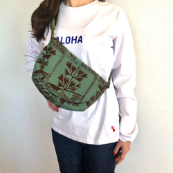 NOANOA ラウンドバッグ　〜　ハワイファッションブランドNOANOA のリメイク品 2枚目の画像