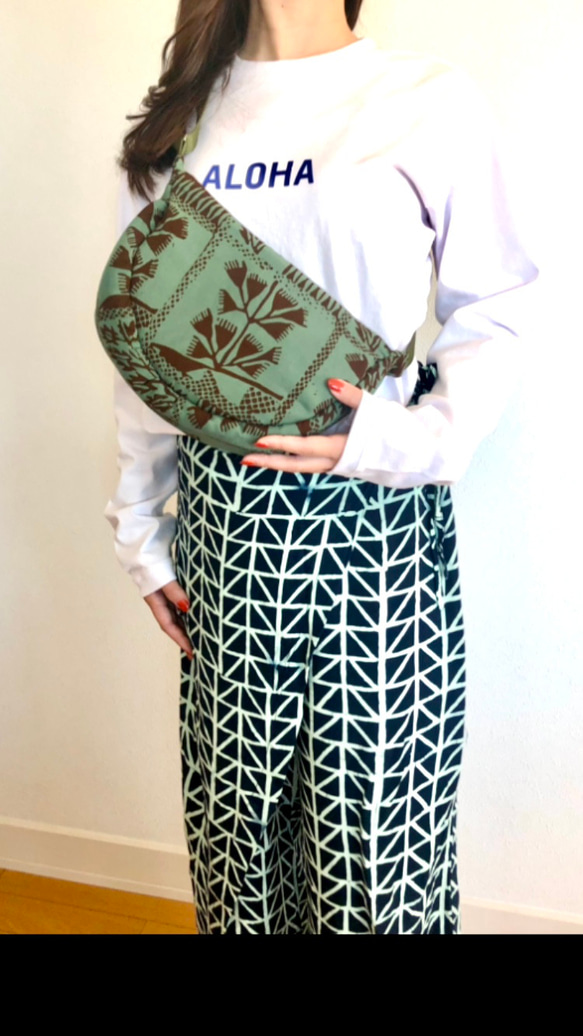 NOANOA ラウンドバッグ　〜　ハワイファッションブランドNOANOA のリメイク品 4枚目の画像