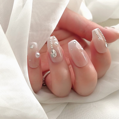 ネイルチップ ベイビーブーマー ピンクちゅるんネイル/パール  