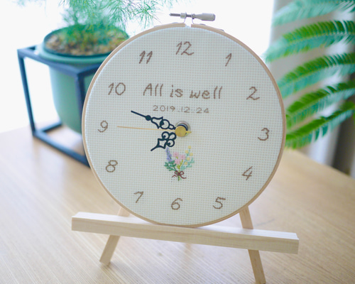 フラワーブーケ 刺繍時計 オーダーメイド 掛け時計・置き時計 Sanny's