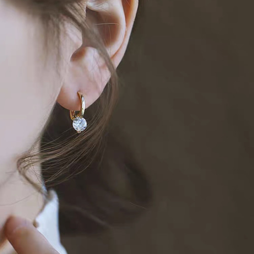 一粒 ダイヤ フープピアス シンプル 通勤ピアス 普段使い 【ゴールド