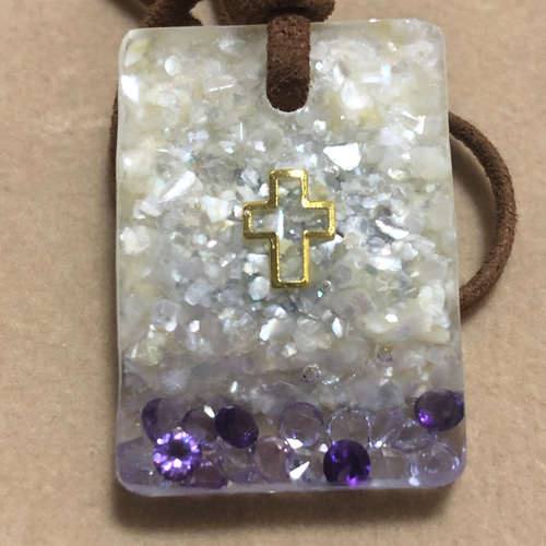 つけるだけで愛される！！イエス・キリストペンダント