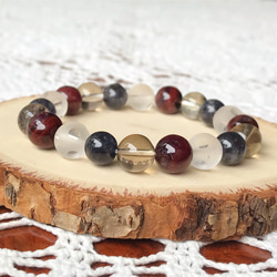 ラブラドライト 九尾の狐 貫通穴2ヵ所アリ 天然石 ポイント 原石 握り