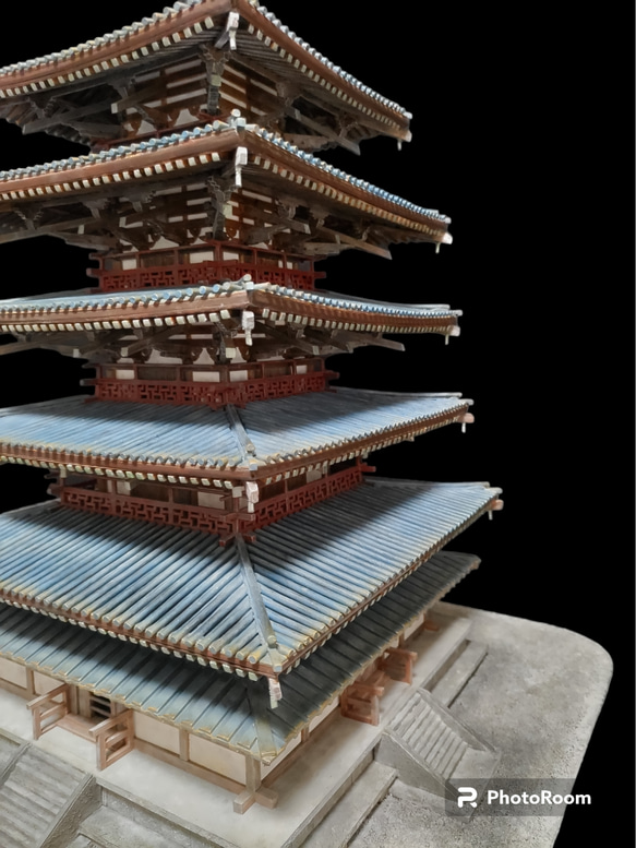 自作 立体造形の作品 法隆寺五重の塔 鮮やかな色彩 3枚目の画像