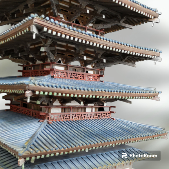 自作 立体造形の作品 法隆寺五重の塔 鮮やかな色彩 6枚目の画像