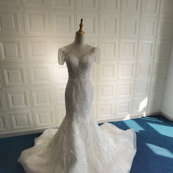 韓国スタイル　マーメイド　ウェディングドレス　キラキラ 6枚目の画像