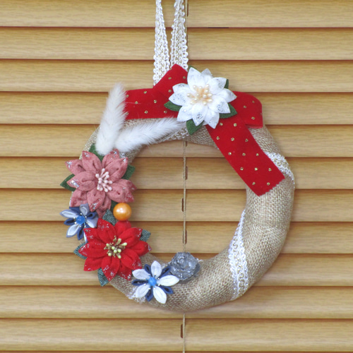 24-2 つまみ細工 麻テープのクリスマスリース ポインセチア ラメ付き