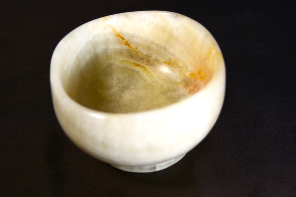 石の器　抹茶茶碗　『小春日和』　オニックスを使った希少な石の器　石の彫刻家による手作りの作品 9枚目の画像