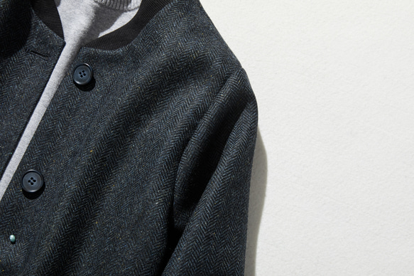 下一季主打外套 羊毛混紡人字紋布料束口大衣 海軍藍 231013-2 第3張的照片