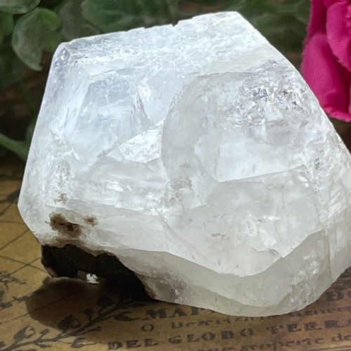 天使の水晶✨　万華鏡　レインボー　アポフィライト　ラフストーン　原石　結晶 天使の水晶✨ 万華鏡 レインボー アポフィライト ラフストーン