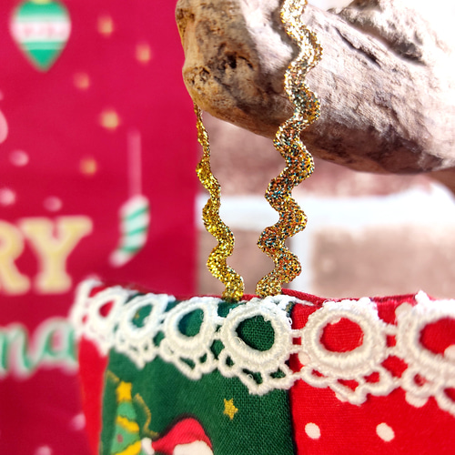 パッチワーク】可愛いクリスマスブーツのタペストリー・雪だるま