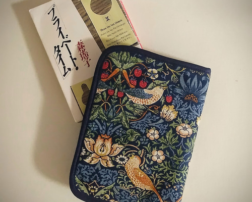 アフリカ布のブックカバー 文庫本サイズ swallow アフリカ布のブックカバー 文庫本サイズ swallow アフリカ布のブック