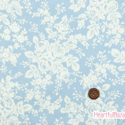 USAコットン(110×50) moda Blueberry Delight 早咲きのバラ スカイ 1枚目の画像