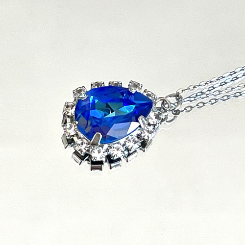 ロイヤルブルーディライト 連爪石座のネックレス シルバー925